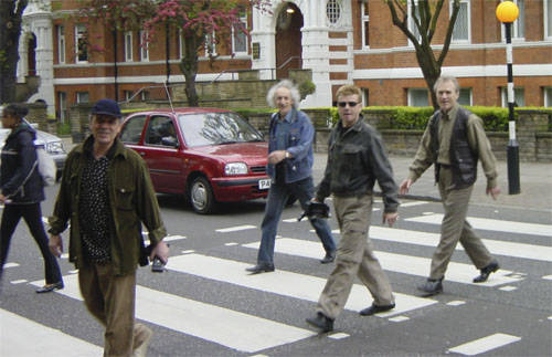 Современные «Поющие Сердца»: Индроков, Харакидзян, Грегер, Куклин – в Англии, на легендарной «Abbey Road».
