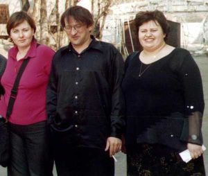 Cлева направо: Наталья Шеремет, Юрий Вязанкин, Татьяна Гайдукова